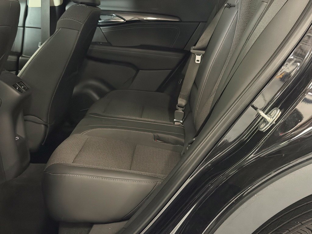 Used 2022 Buick Envision Preferred FWD image 22