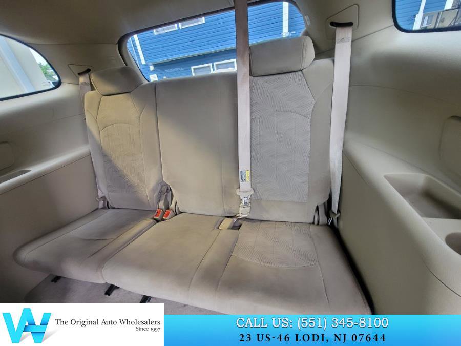Used 2012 Buick Enclave FWD image 14