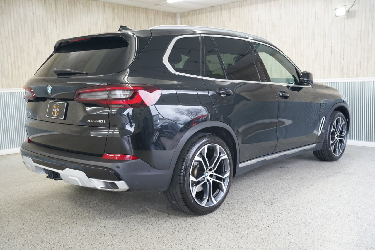 Used 2023 BMW X5 xDrive40i w/ Premium Package image 10