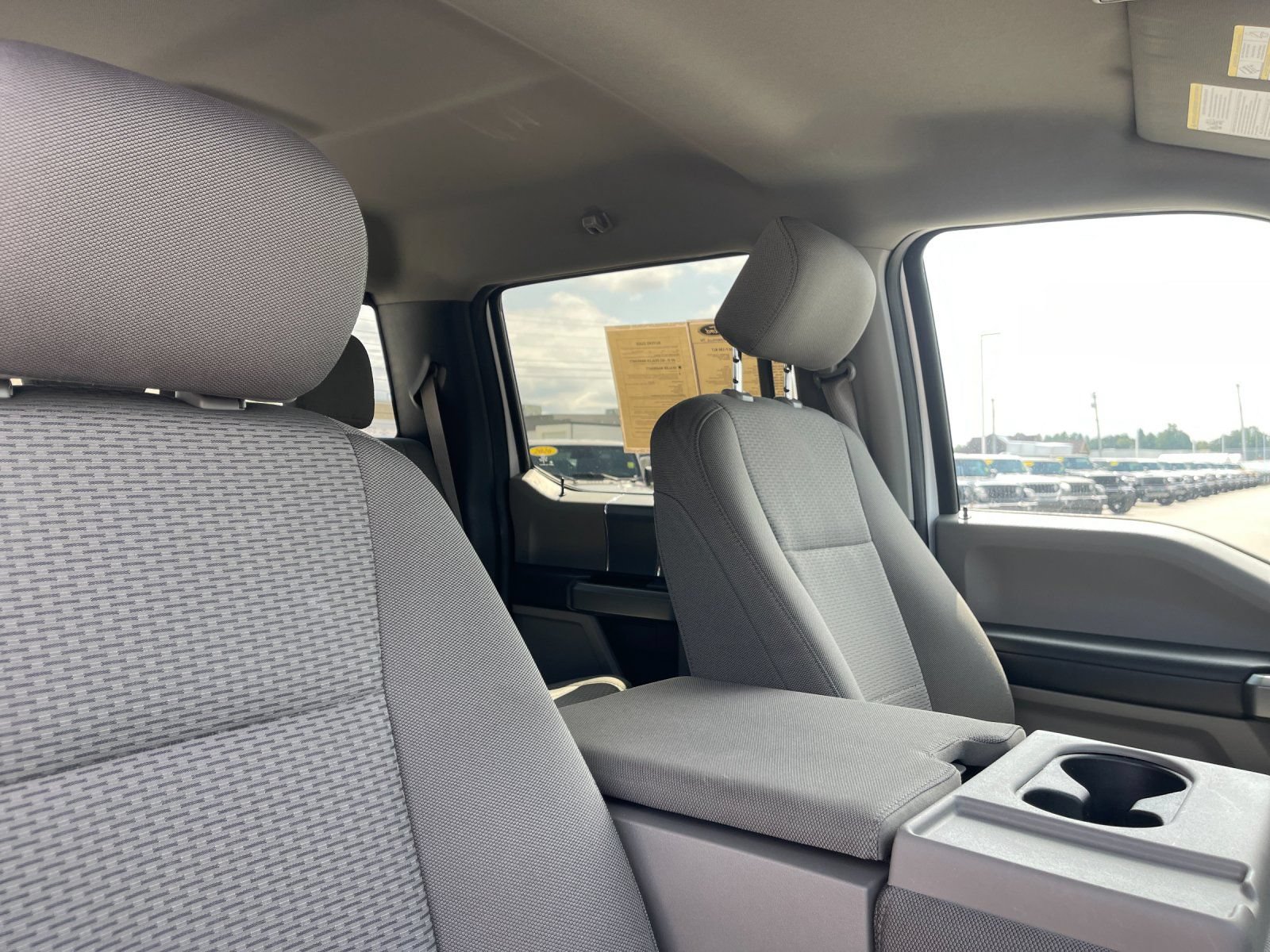 Used 2019 Ford F150 XLT w/ Equipment Group 302A Luxury AWD/4WD image 18