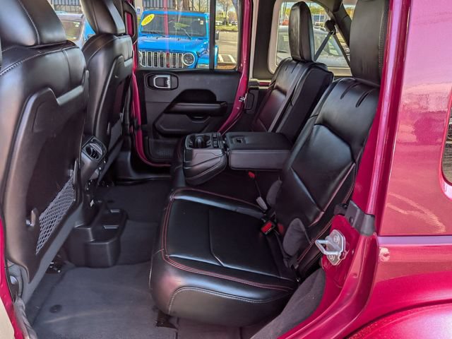 Certified 2024 Jeep Wrangler Unlimited Rubicon AWD/4WD image 12