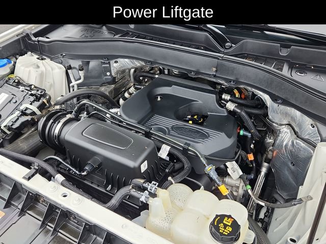 Used 2020 Ford Explorer XLT w/ Comfort Package image 18