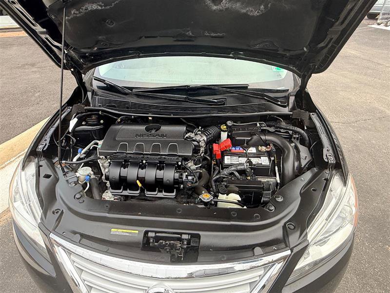 Used 2015 Nissan Sentra S image 28