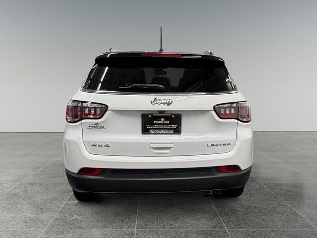 Used 2022 Jeep Compass Limited image 23