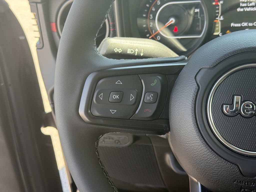 New 2026 Jeep Gladiator Rubicon AWD/4WD image 11