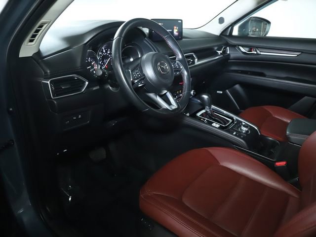 Used 2021 MAZDA CX-5 Carbon Edition image 19