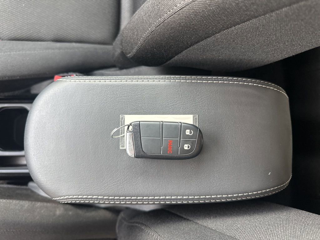 Used 2023 Jeep Renegade Latitude image 41