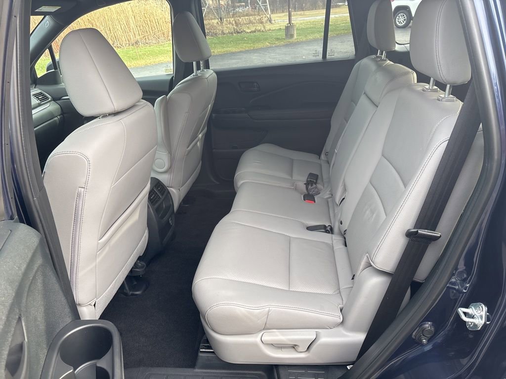 Used 2023 Honda Passport EX-L image 27