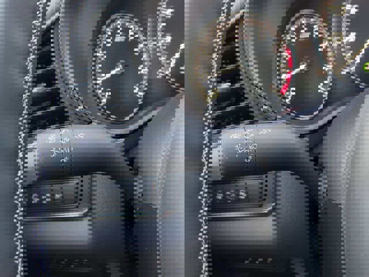 New 2026 MAZDA CX-30 2.5 Turbo w/ Premium Package image 27