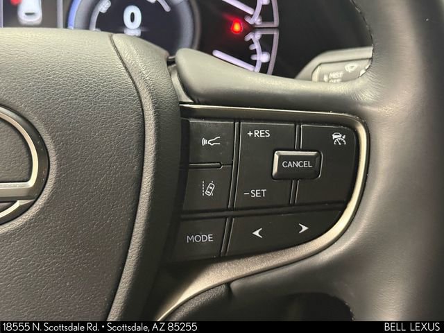 Used 2024 Lexus UX 250h F Sport image 17