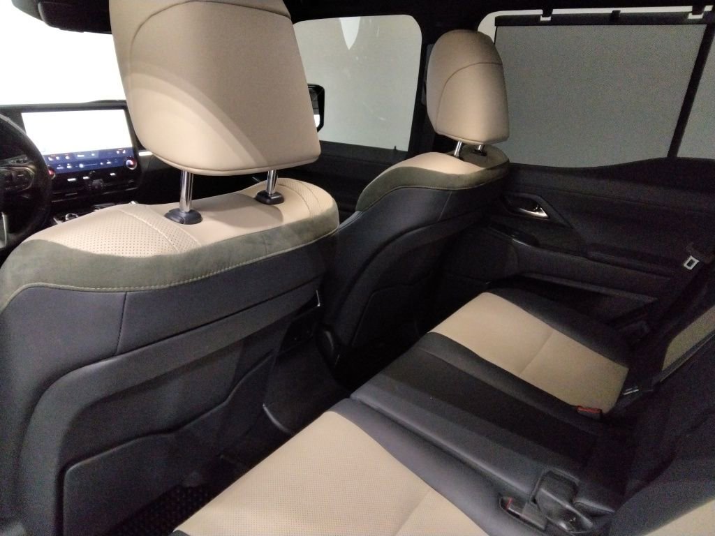 Used 2024 Lexus GX 550 image 39