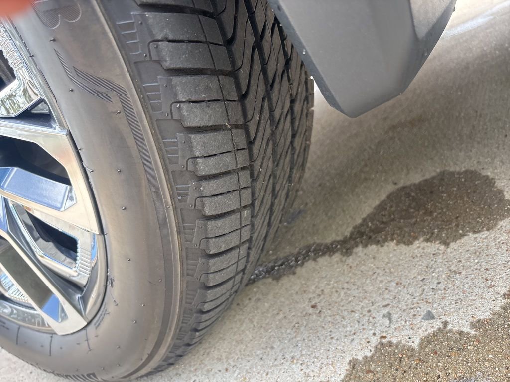 Certified 2023 GMC Sierra 1500 Denali Ultimate AWD/4WD image 29