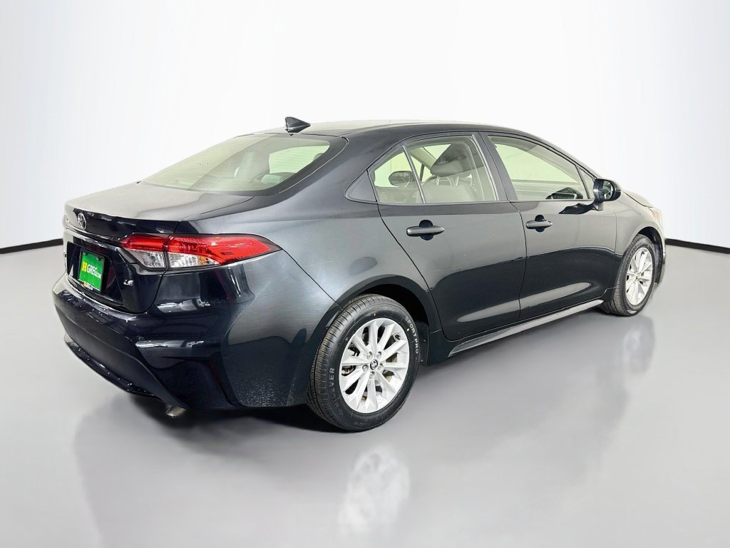 Used 2021 Toyota Corolla LE w/ LE Convenience Package FWD image 10
