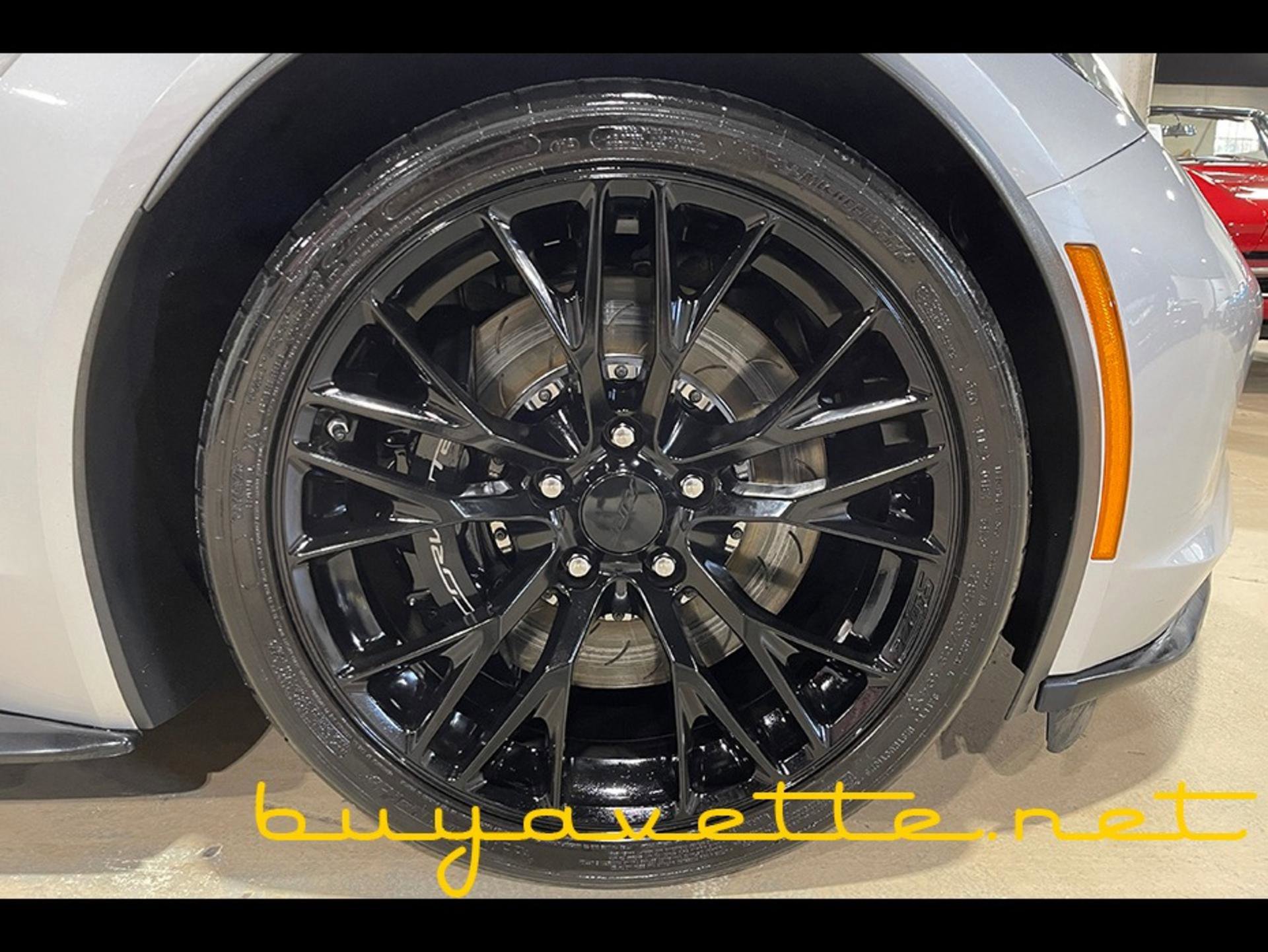 Used 2019 Chevrolet Corvette Grand Sport image 9