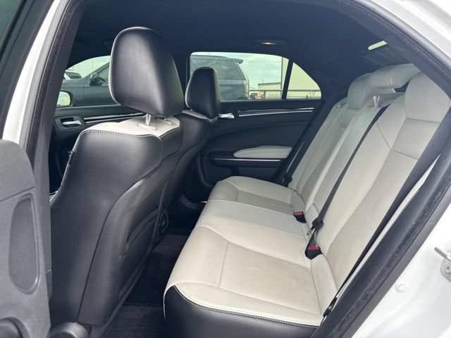Used 2017 Chrysler 300 S w/ 300S Premium Group 2 RWD image 17