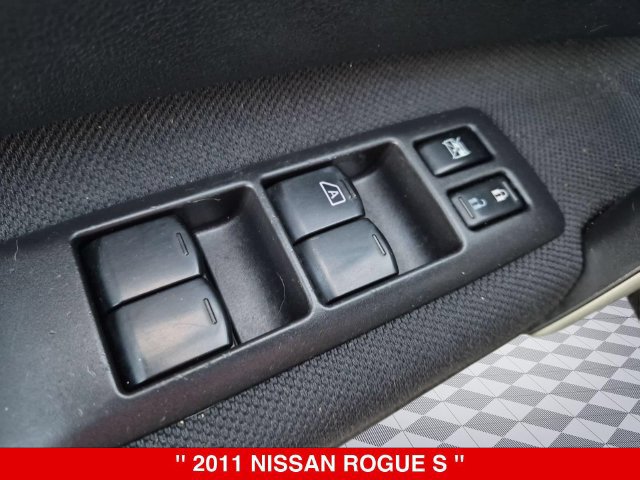 Used 2011 Nissan Rogue S AWD/4WD image 13