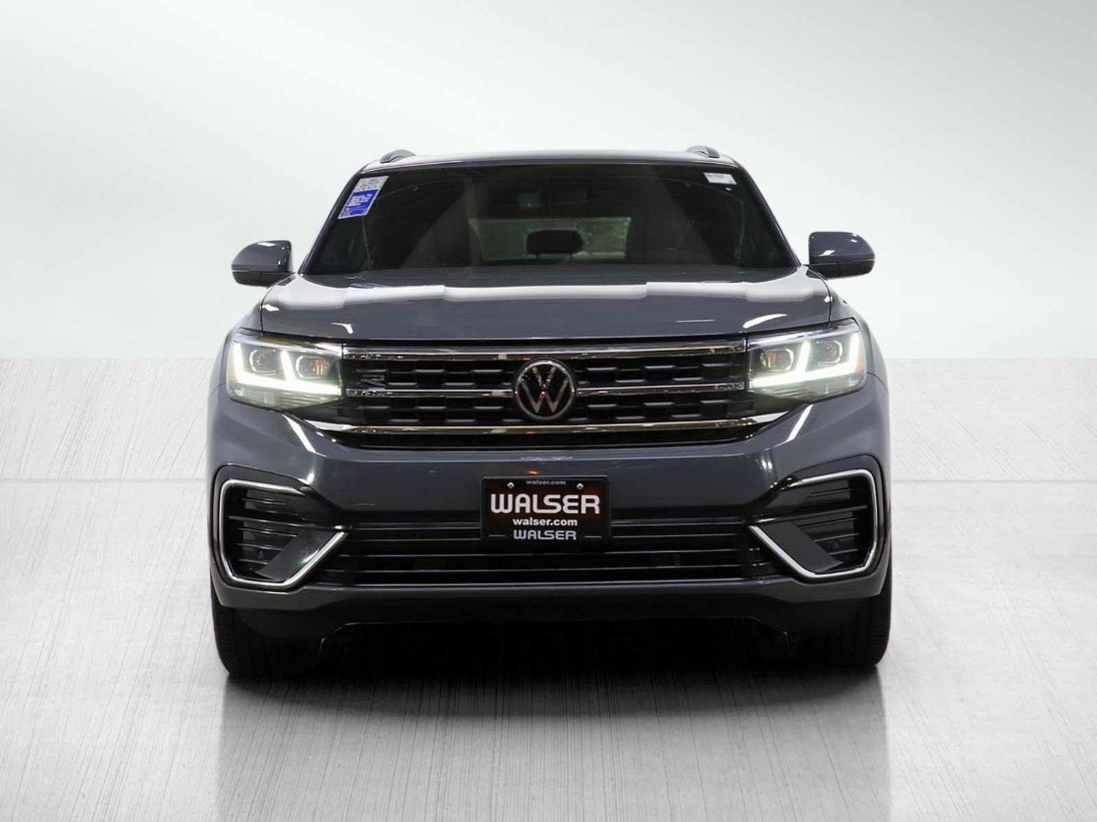 Used 2022 Volkswagen Atlas Cross Sport SEL R-Line image 8