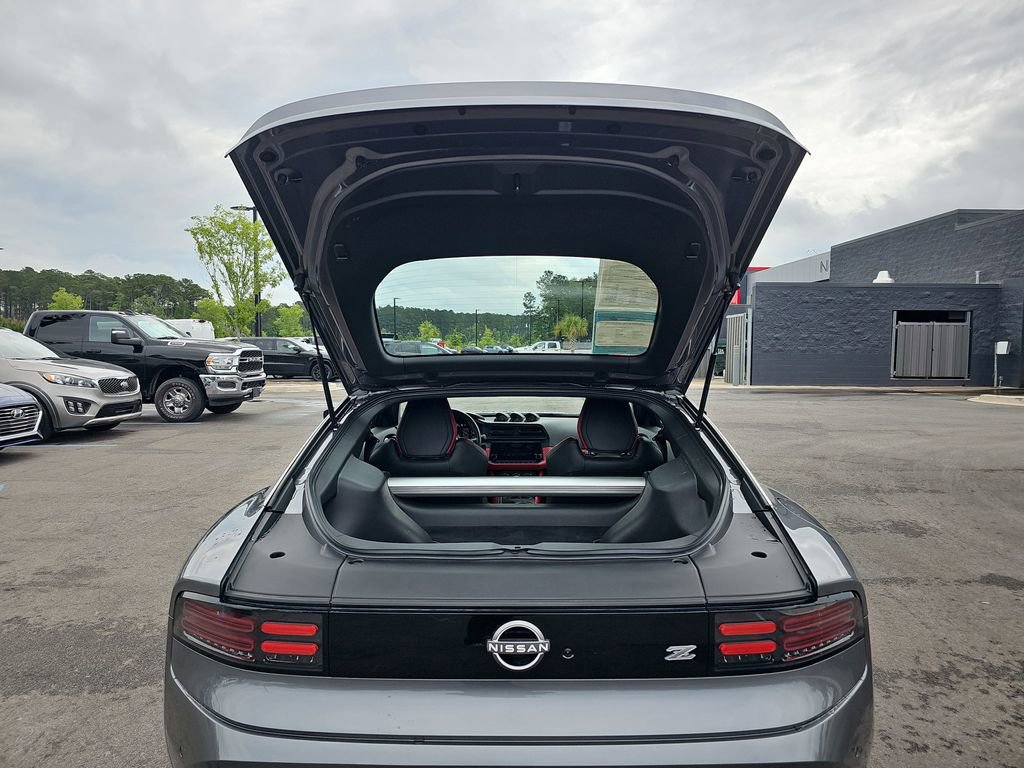 Used 2025 Nissan Z Performance w/ Floor Mat Package RWD image 15
