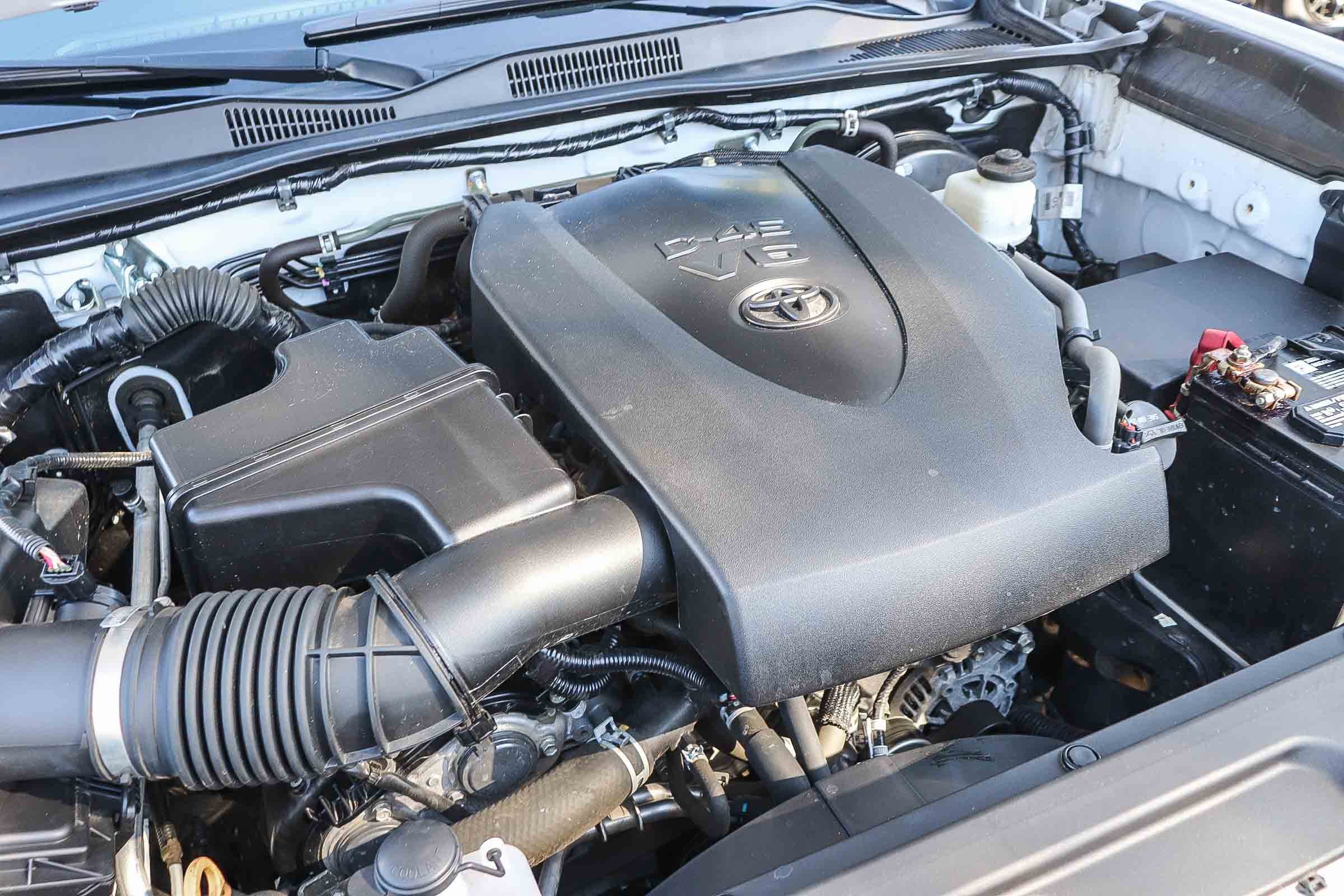 Certified 2020 Toyota Tacoma SR5 image 29