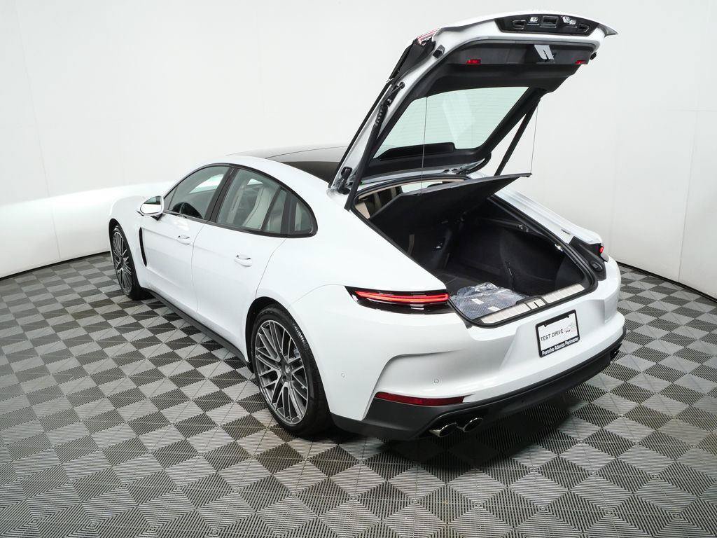 New 2026 Porsche Panamera 4 AWD/4WD image 38