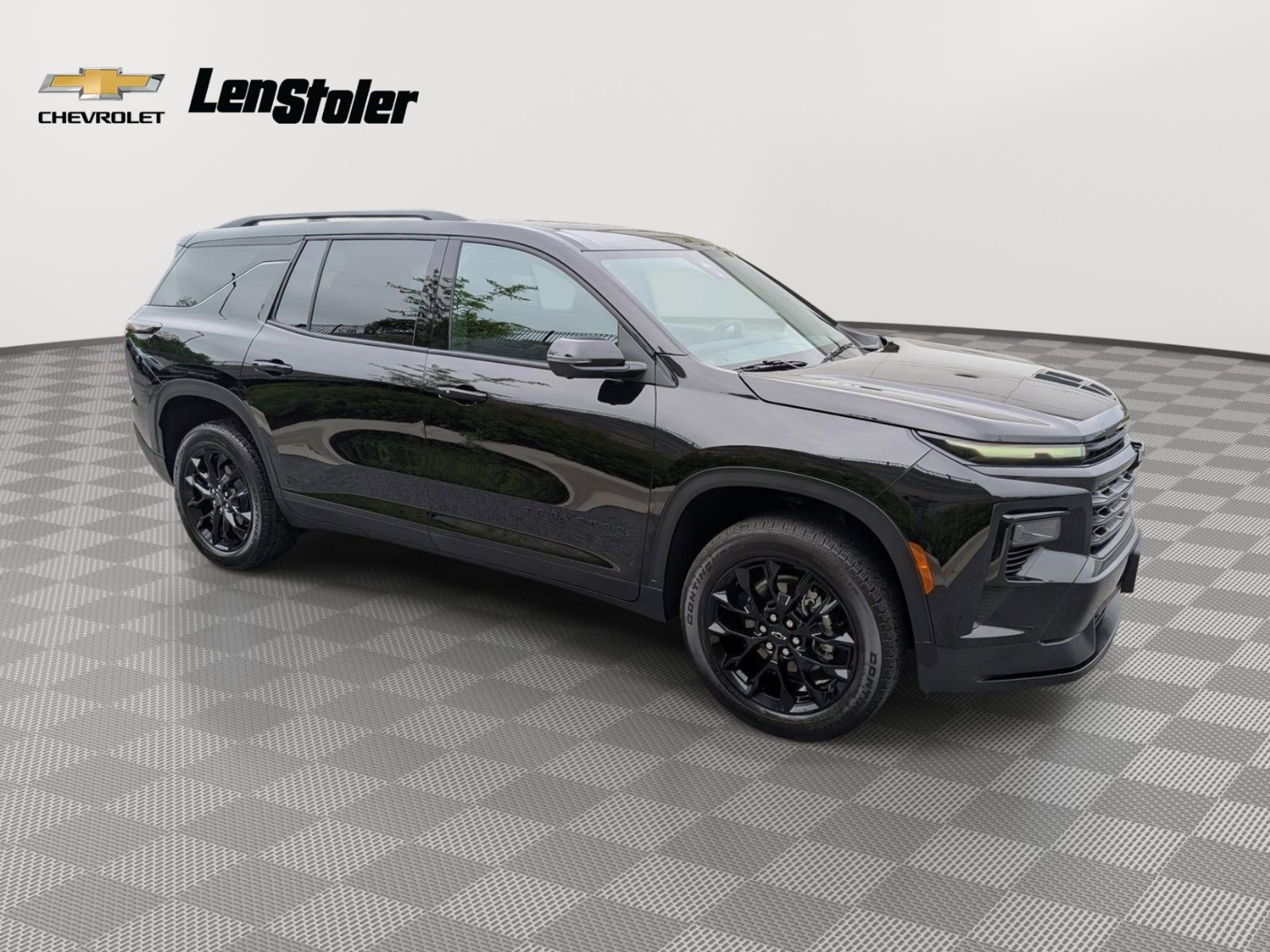Used 2026 Chevrolet Traverse LT w/ Midnight/Sport Edition FWD image 6