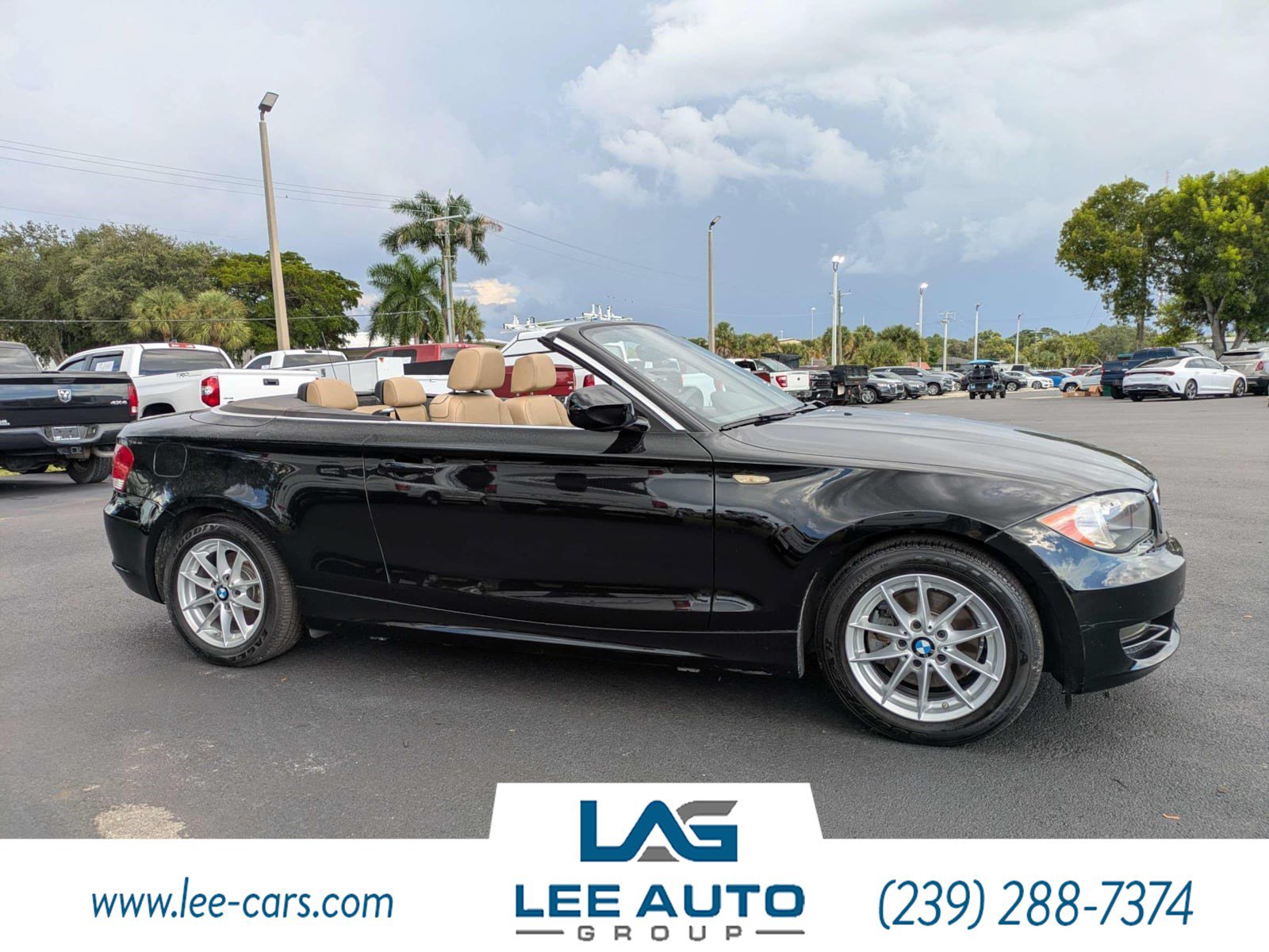 Used 2011 BMW 128i Convertible RWD image 1