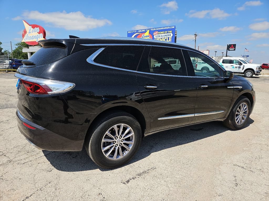 Used 2024 Buick Enclave Premium FWD image 11