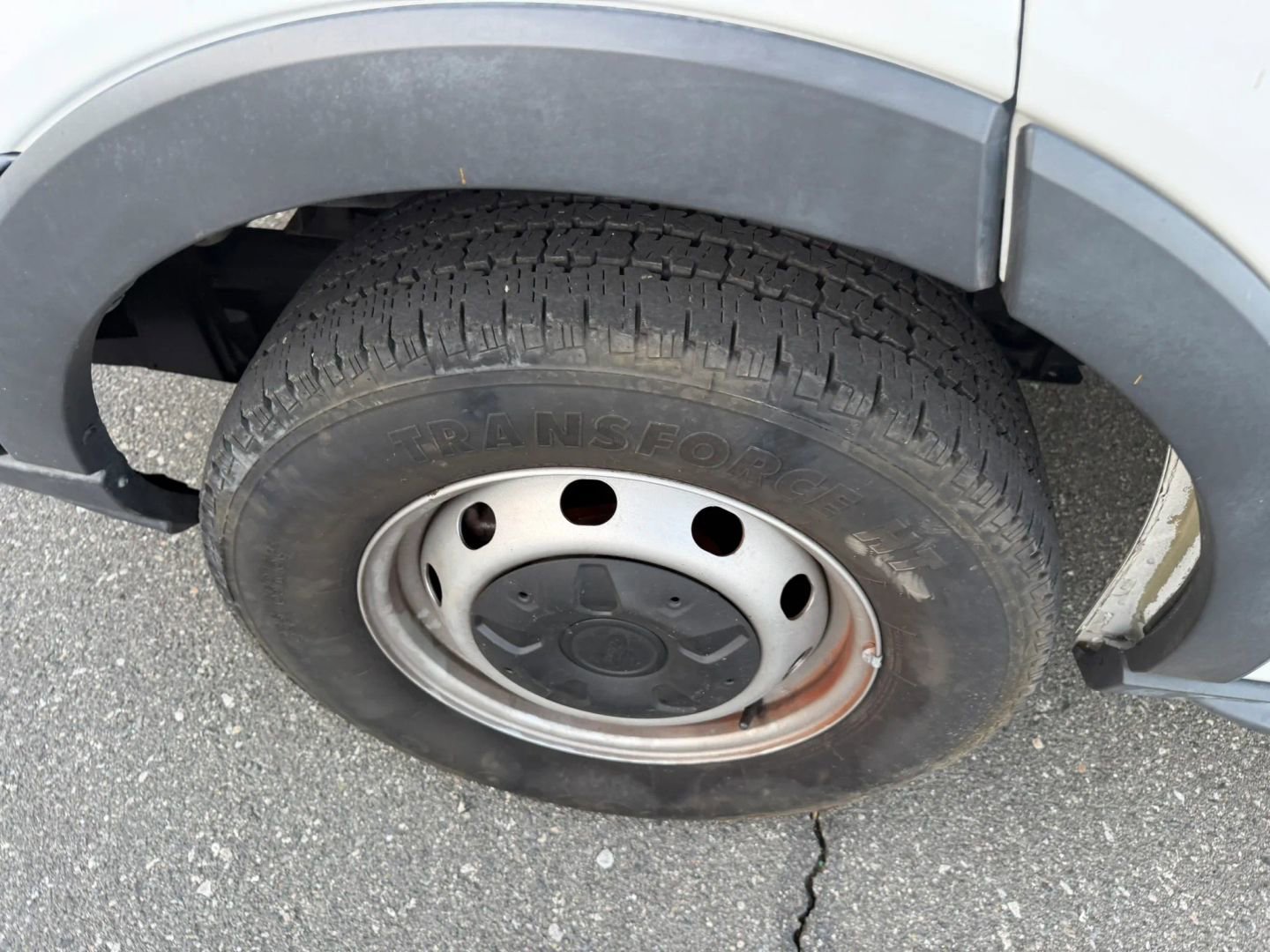 Used 2016 Ford Transit 150 130 Low Roof RWD image 28