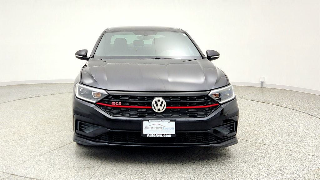 Used 2019 Volkswagen Jetta GLI FWD image 2
