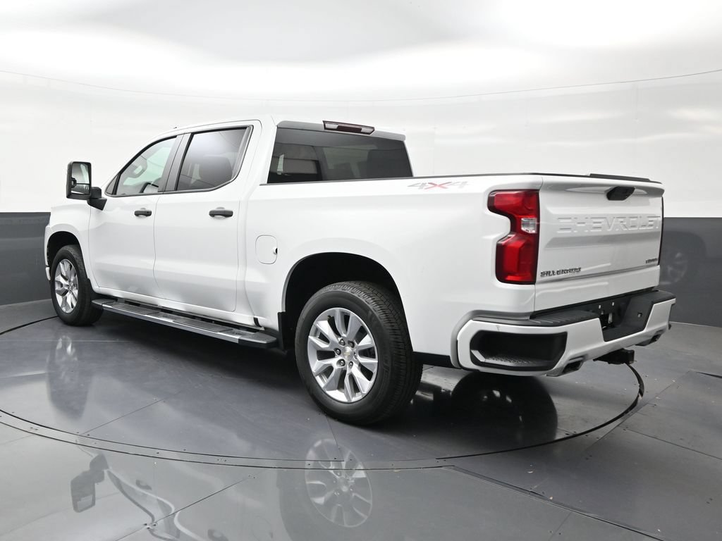 Used 2021 Chevrolet Silverado 1500 Custom w/ Custom Max Trailering Package AWD/4WD image 3