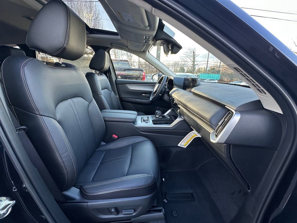 New 2026 MAZDA CX-90 Plug-In Hybrid w/ Preferred image 26