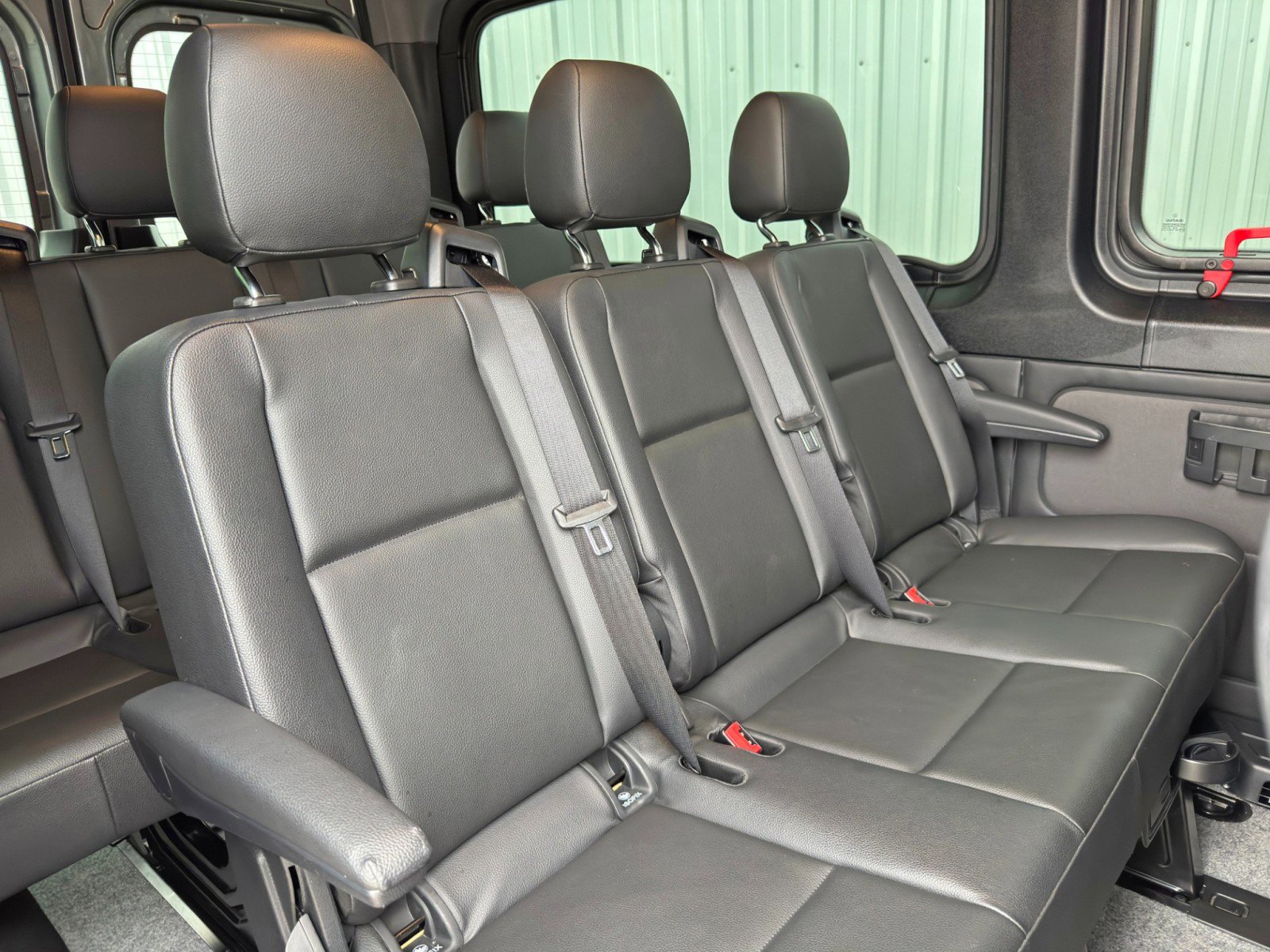 Used 2023 Mercedes-Benz Sprinter 2500 image 38