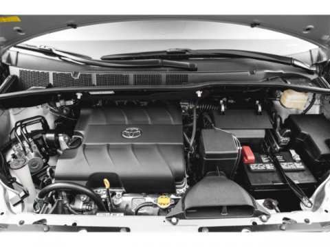 Used 2015 Toyota Sienna XLE w/ XLE Navigation Package AWD/4WD image 13