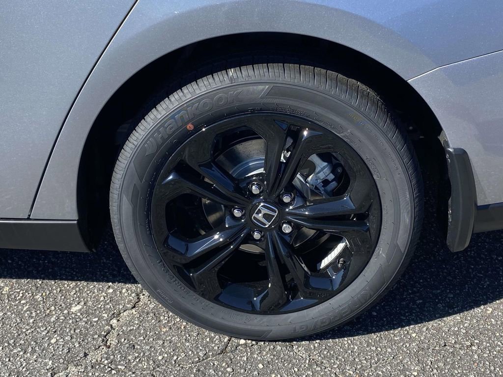 New 2025 Honda Accord SE image 8