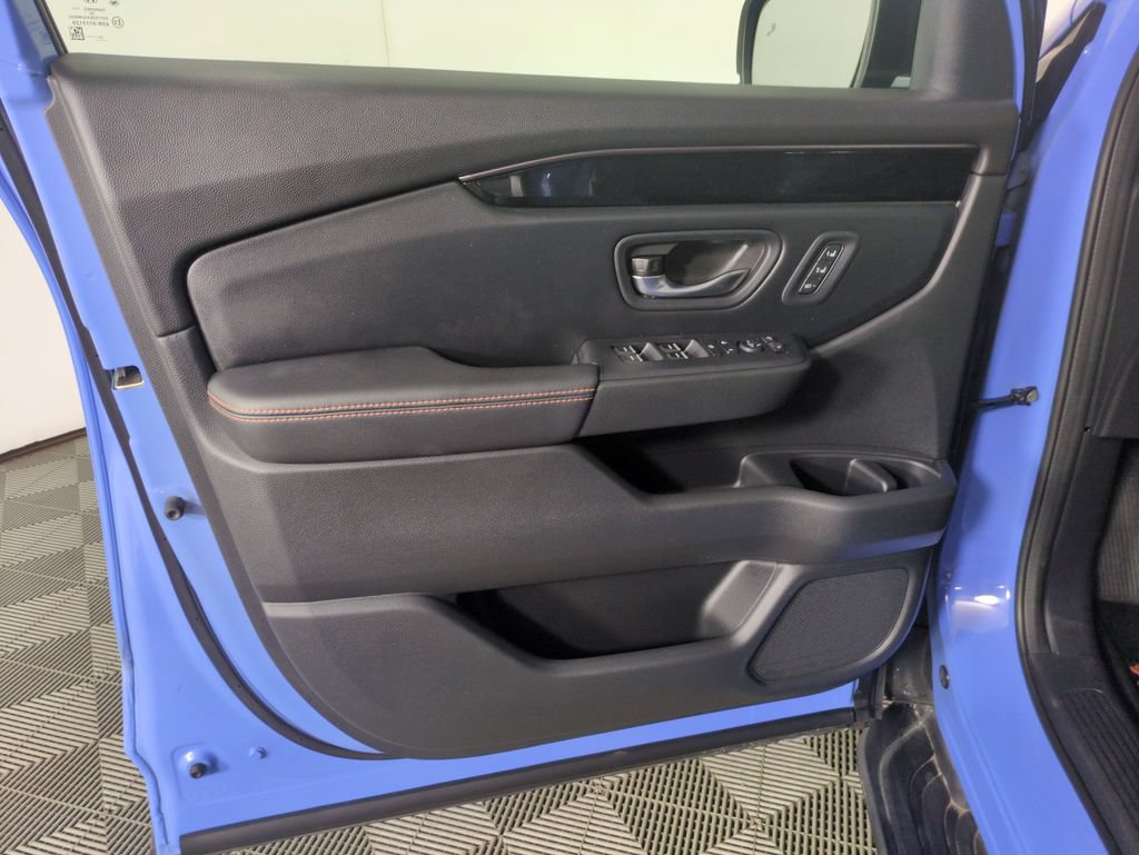 Certified 2023 Honda Pilot TrailSport image 14