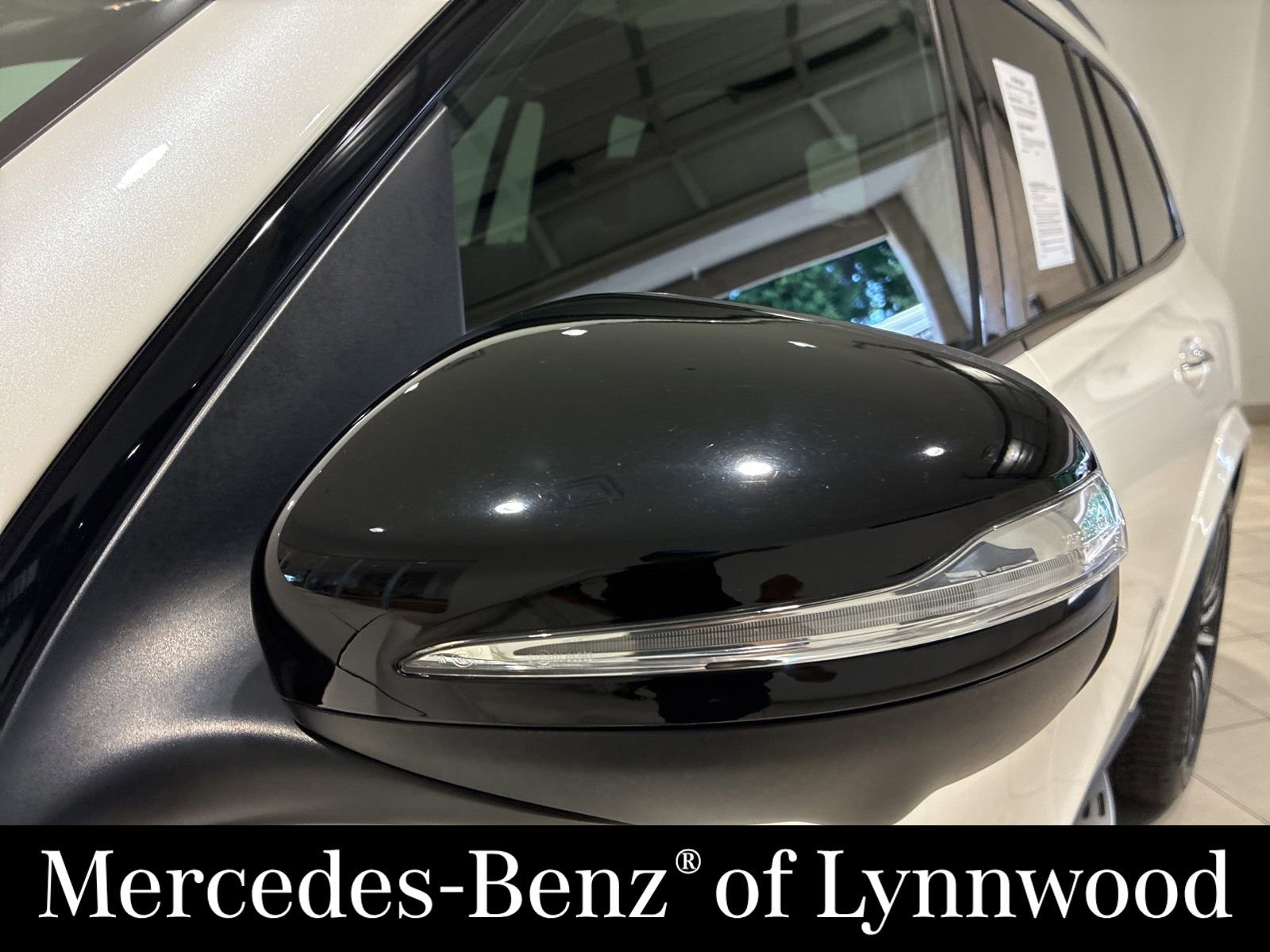 Used 2022 Mercedes-Benz GLS 450 4MATIC w/ AMG Line Exterior image 14