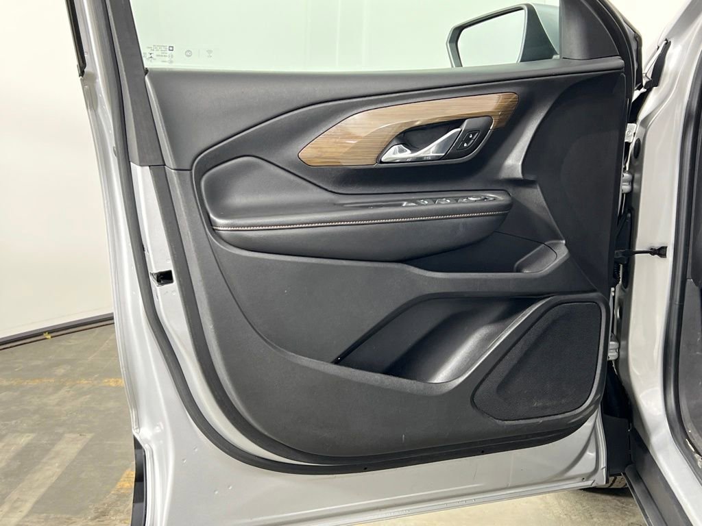 Used 2019 GMC Terrain SLE w/ Driver Convenience Package image 17