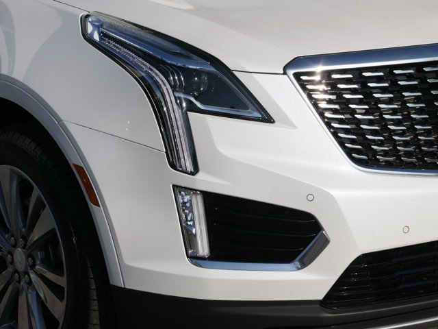 Certified 2024 Cadillac XT5 Premium Luxury FWD image 12