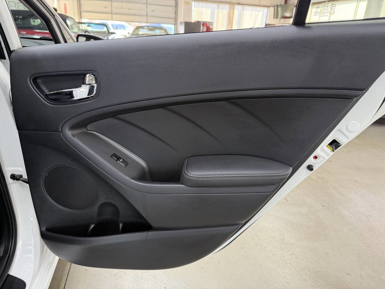 Used 2017 Kia Forte S image 13