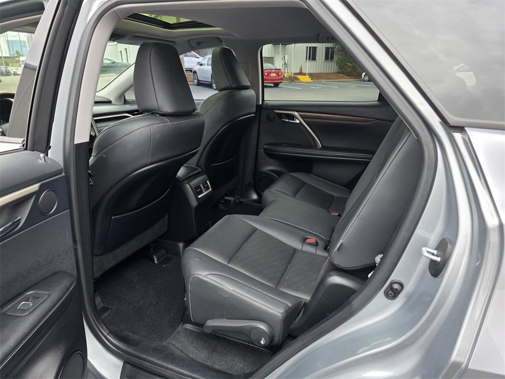 Used 2022 Lexus RX 350L FWD w/ Premium Package image 25