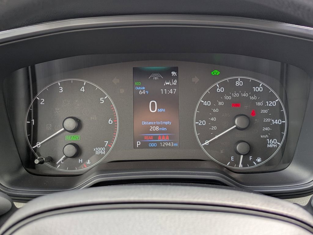 Used 2025 Toyota Corolla LE image 25