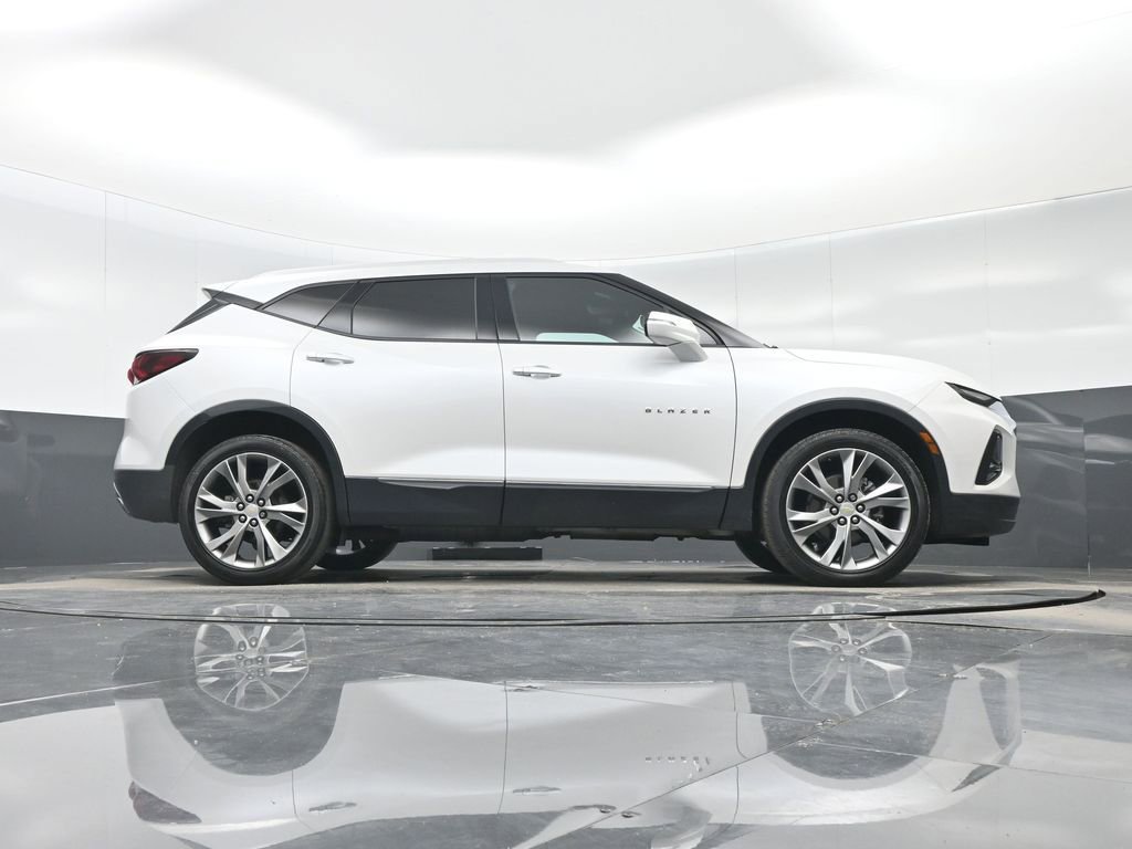 Used 2022 Chevrolet Blazer Premier w/ LPO, Cargo Package AWD/4WD image 31