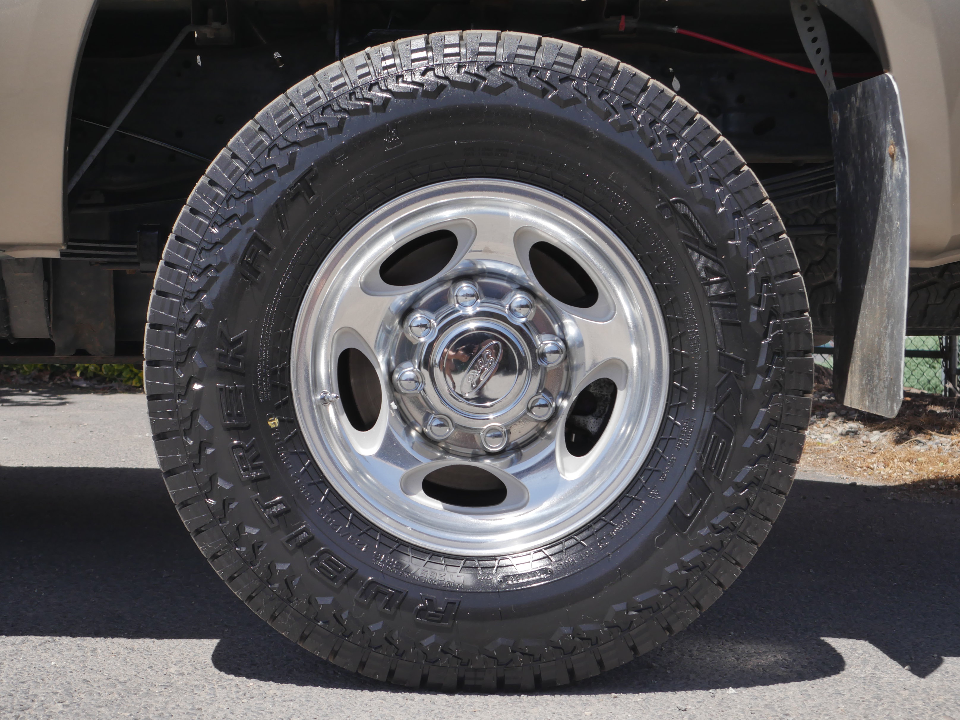 Used 2004 Ford F250 Lariat AWD/4WD image 19