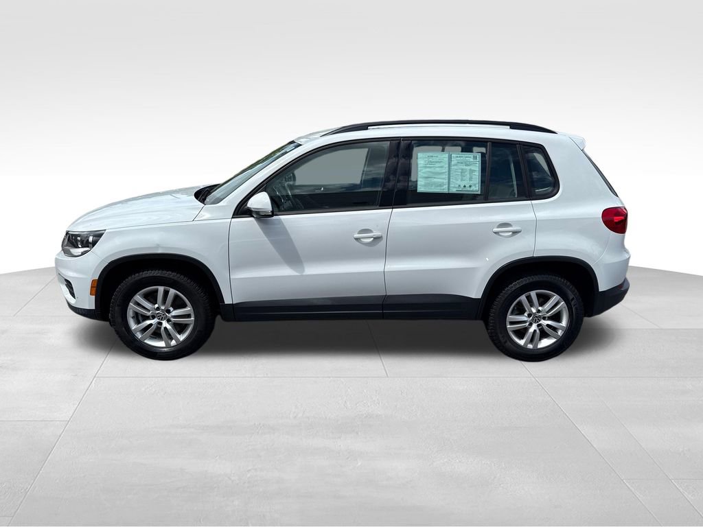 Used 2017 Volkswagen Tiguan S AWD/4WD image 4