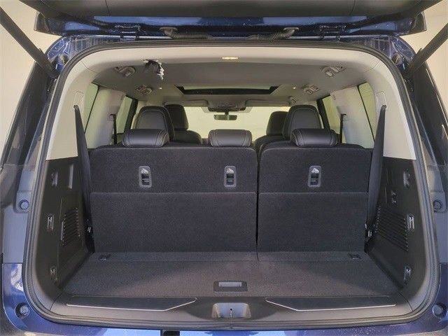 Used 2025 INFINITI QX80 Pure image 6