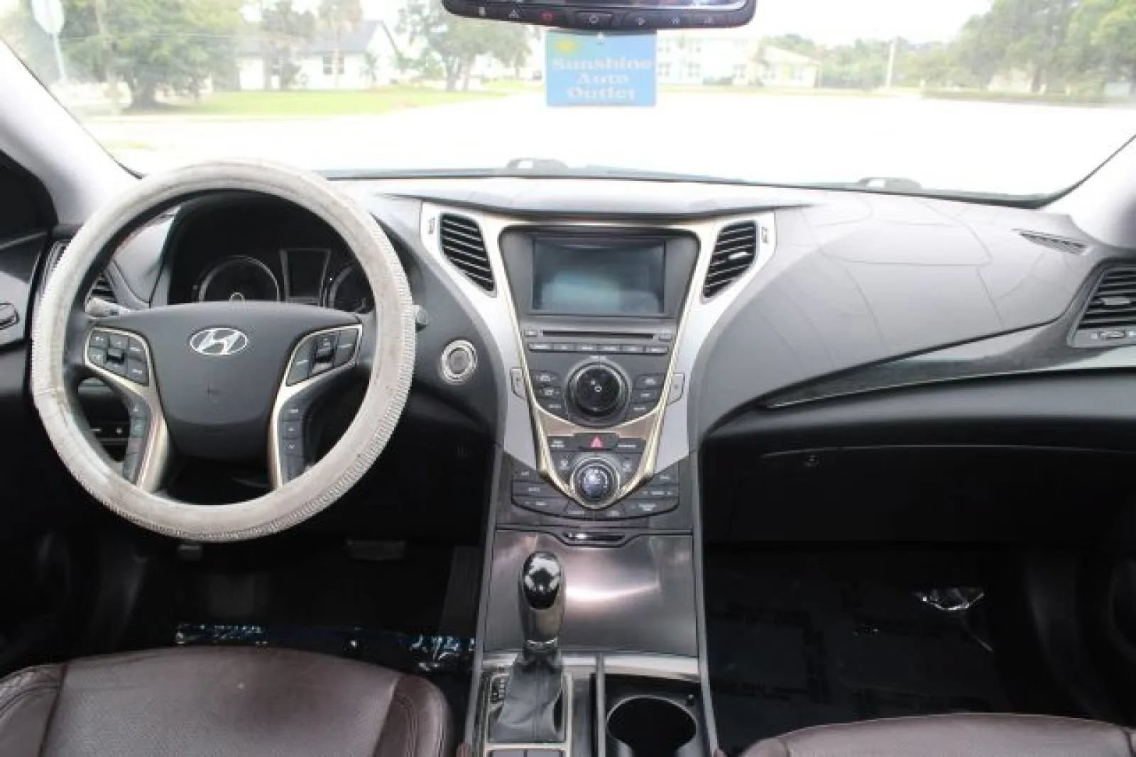 Used 2013 Hyundai Azera FWD image 11