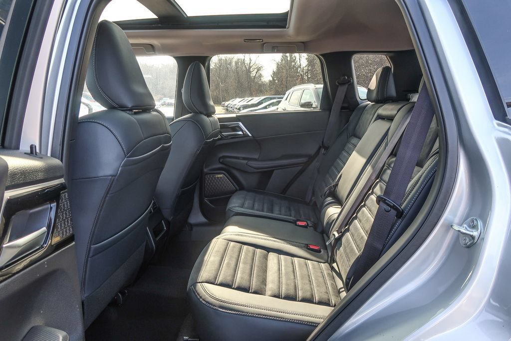 New 2026 Mitsubishi Outlander SE AWD/4WD image 22