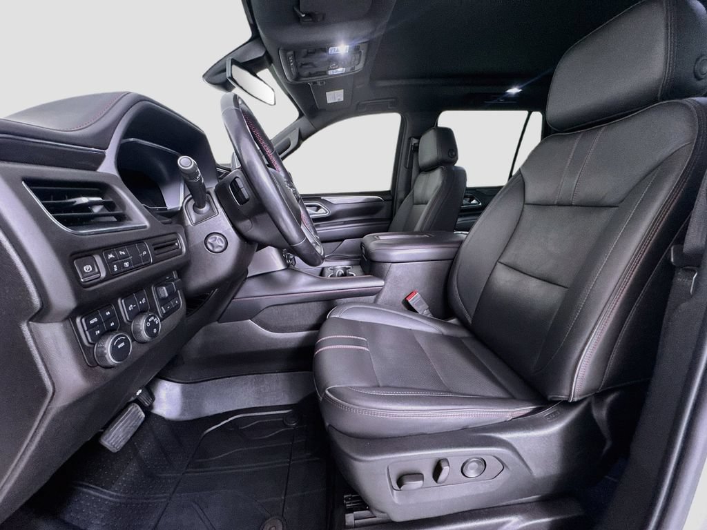 Used 2022 Chevrolet Tahoe RST w/ Sport Performance Package AWD/4WD image 12
