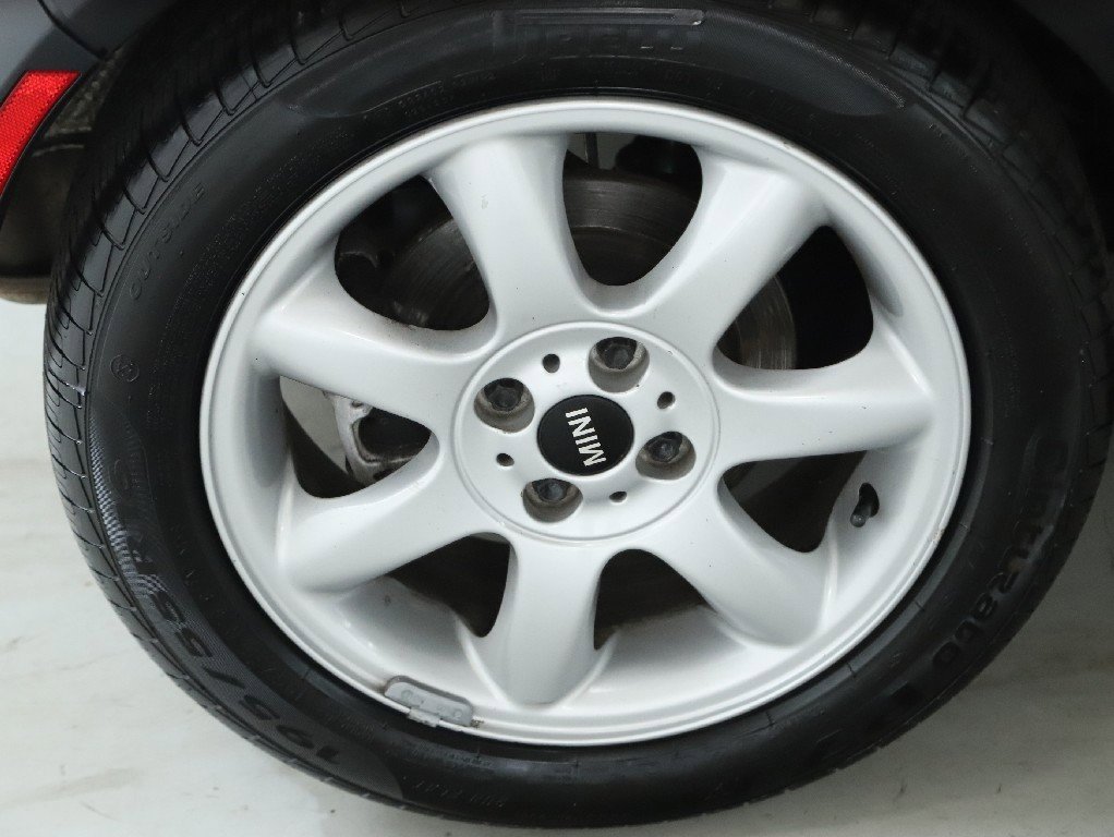 Used 2006 MINI Cooper Hardtop image 36