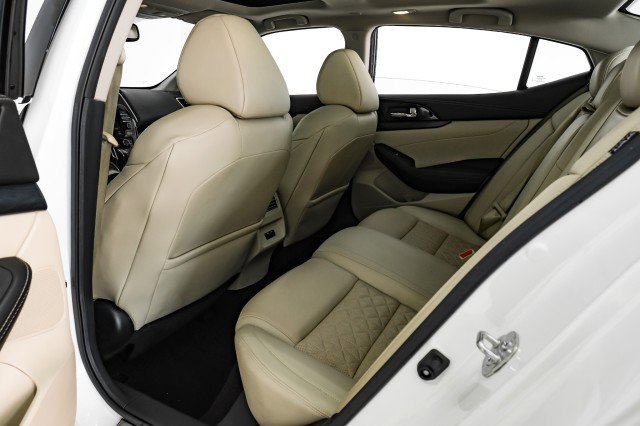 Used 2020 Nissan Maxima Platinum w/ Sport Mat Group image 34